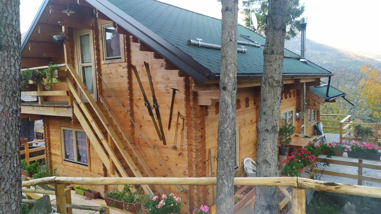 Il Rifugio Apartment Aosta Ngoại thất bức ảnh